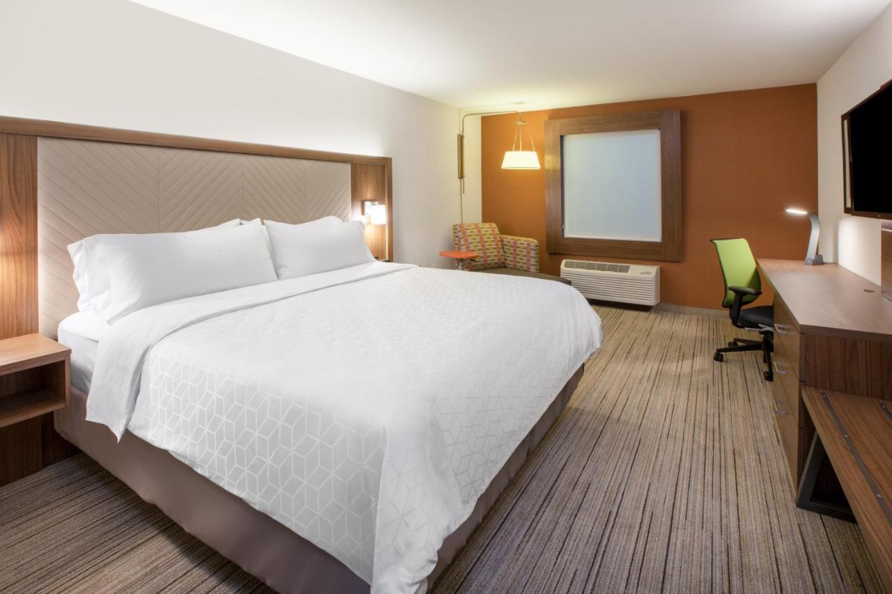 Holiday Inn Express & Suites - Las Vegas - E Tropicana By Ihg Eksteriør billede